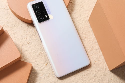 荣耀畅玩 20今日预售 :5000mAh 大电池,售价899 元起 荣耀畅玩 20今日预售 :5000mAh 大电池,售价899 元起