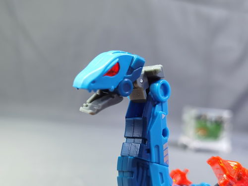 潮趣：52TOYS猛兽匣系列BB-42锈蚀骷髅鮟鱇鱼开箱