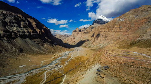 烟雨江湖仁波上师喜欢什么