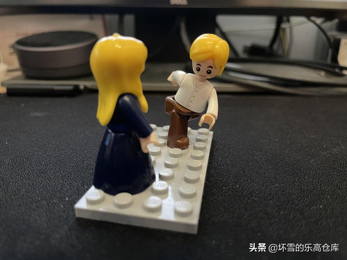 《2077》晒“爱的付出”奖杯:正在为它腾出摆放空间