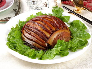 拖食材入锅组成菜怎么过 汉字找茬王料理达人食谱攻略