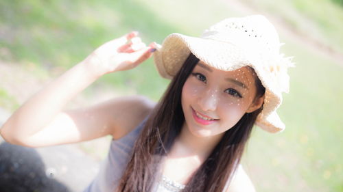 一代沙雕帮小女孩过河怎么过 帮小女孩过河玩法分享