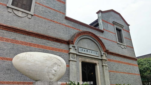 上坟攻略四扇门解谜 正门是哪个门