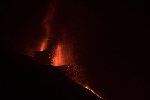 《红霞岛》现状凄凉 Steam在线峰值不超过100人