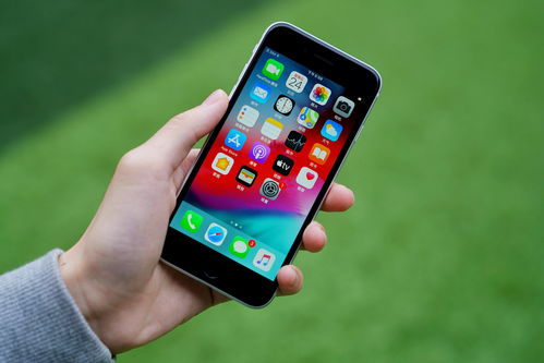iPhone 15被投诉发热严重 竟有用户大腿被烫伤