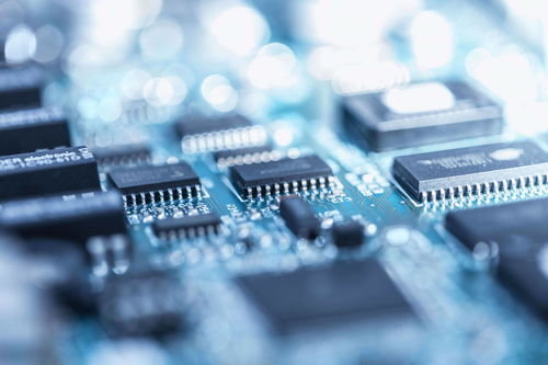 首次采用EUV技术！英特尔宣布Intel 4已大规模量产