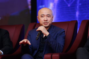 周星驰邀宋康昊加盟新片《少林女足》 两人晒合影