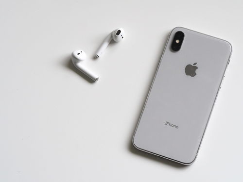 苹果发布iOS 17.1正式版：修复iPhone15 Pro烧屏问题