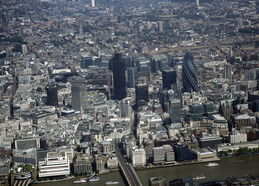 英国伦敦斥资3600万英镑 收集数据中心废热为家庭供暖
