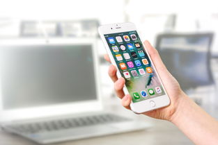 iPhone史诗级变革 代码显示可从App Store外安装应用