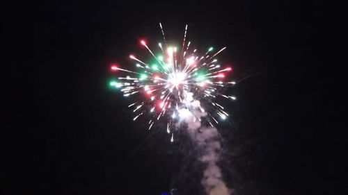 光遇烟花魔法怎么用 烟花魔法放不出来解决方法攻略