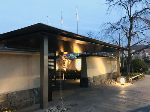 悠长假期怎么修复建筑 修复建筑方法一览