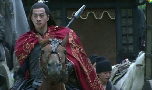 我功夫特牛倚天剑和方天画戟哪个好