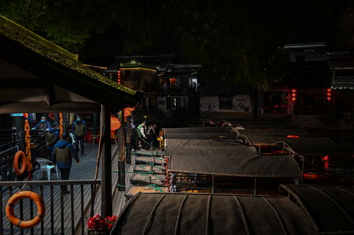 风里雨里我在人民广场等你 仙侠世界2打造地铁5A风景区