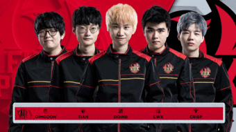 RNG勇夺夏季赛冠军 Uzi荣获总决赛MVP