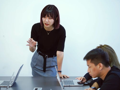 任职超过28年 暴雪联合创始人Frank Pearce离职