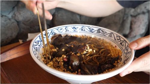 《寄生虫》带火韩国泡面、廉价啤酒：引国际轰动