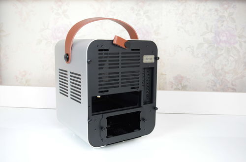 雷蛇也要卖品牌主机了？ 雷蛇小主机正式开卖